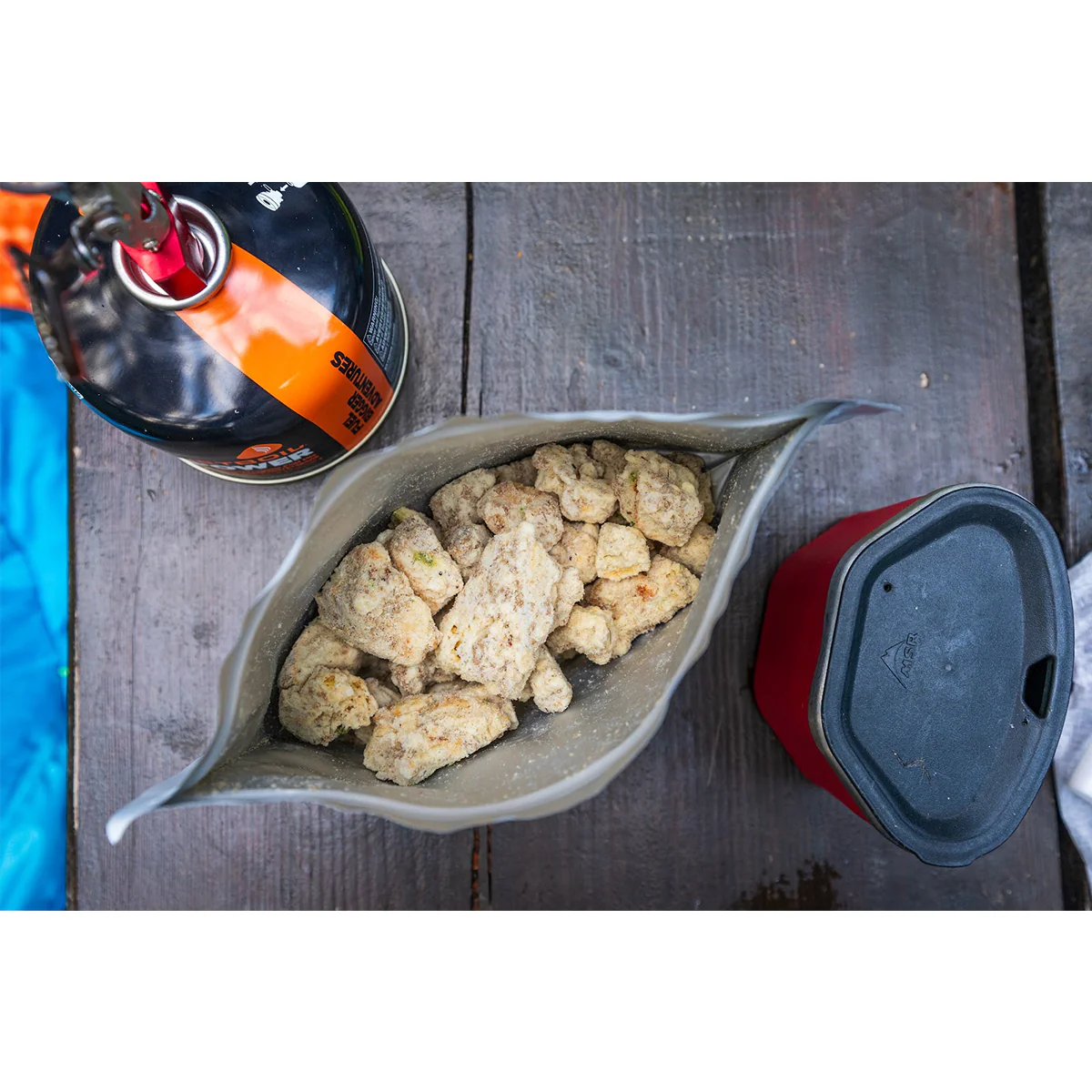 Pinnacle Foods Jalapeno Cheddar Biscuits and Herbed Sausage Gravy - Image 3